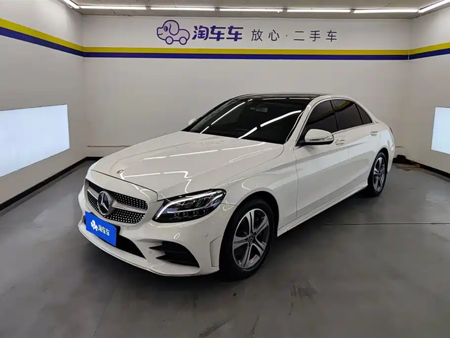 Mercedes-Benz C-Class 2020 — фото 1