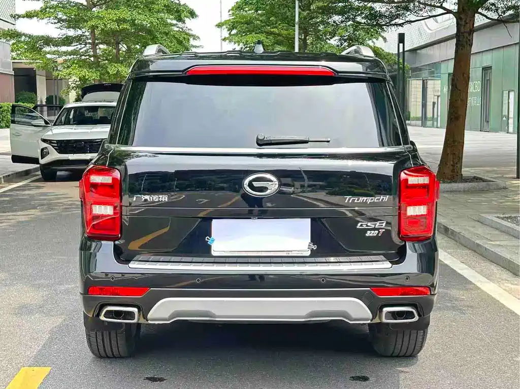 GAC Motor Trumpchi GS8 2017 — фото 20