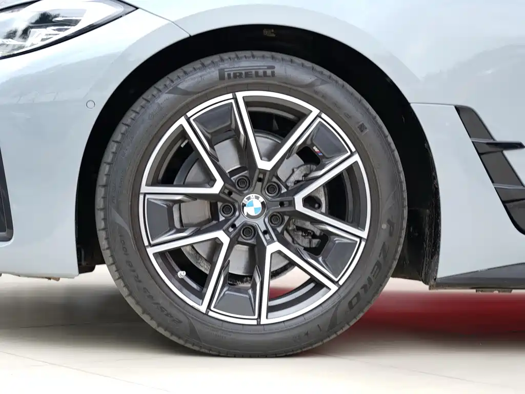 BMW 4 Series 2022 — фото 21