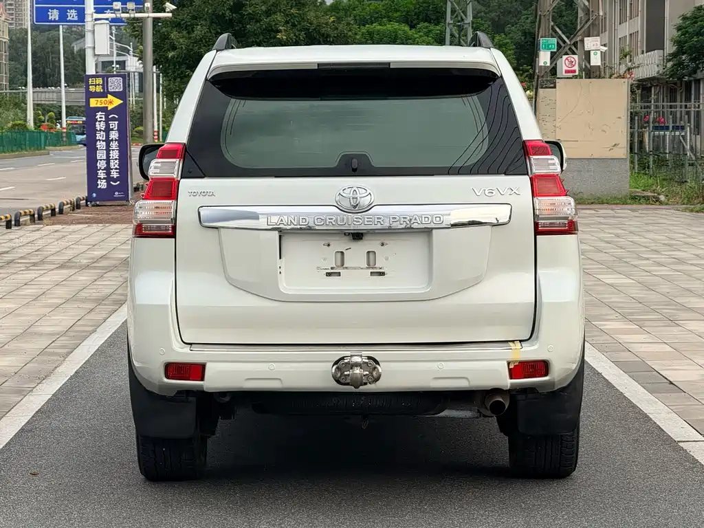 Toyota Prado 2016 — фото 5