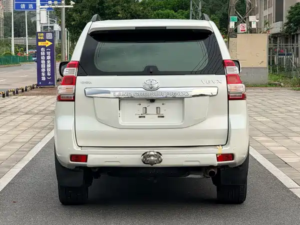 Toyota Prado 2016