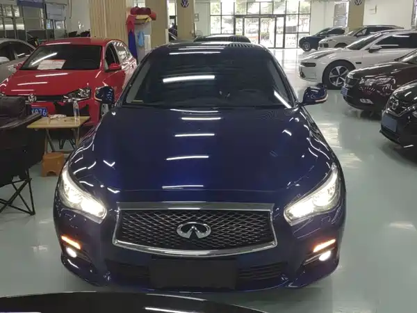 Infiniti Q50L 2017