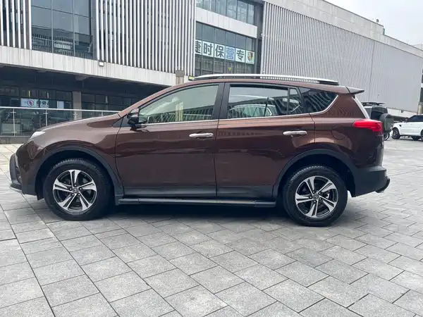 Toyota RAV4 2016