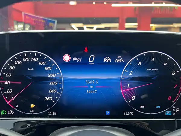 Mercedes-Benz E-Class 2024