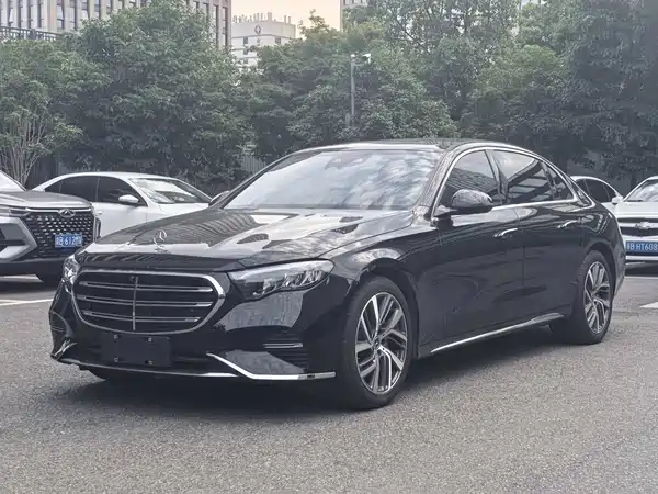 Mercedes-Benz E-Class 2024