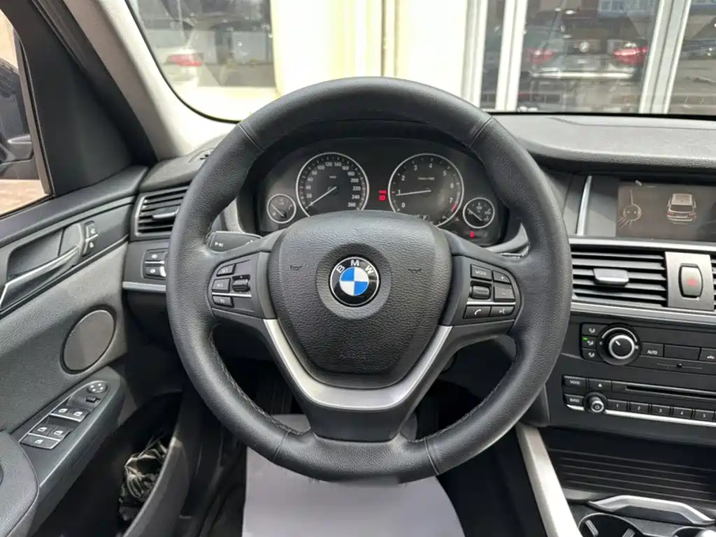 BMW X3 2015 — фото 12