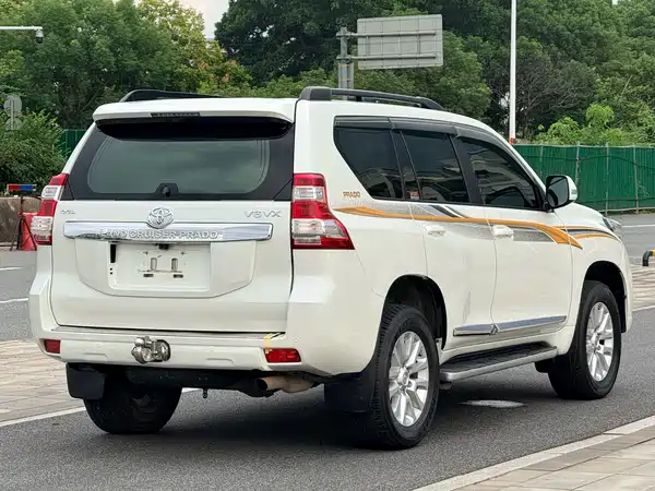 Toyota Prado 2016