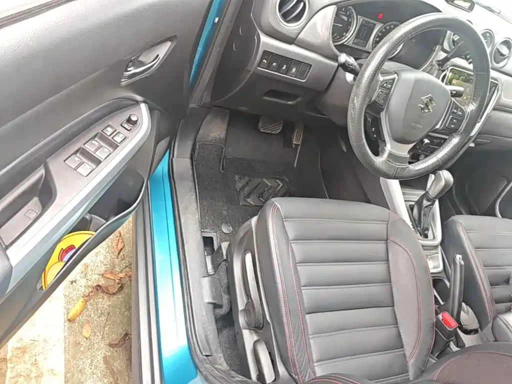 Suzuki Vitara 2016 — фото 16