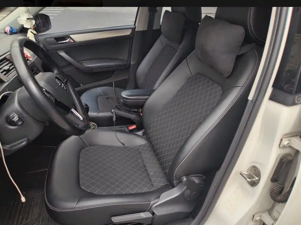 Skoda Rapid 2018 — фото 13