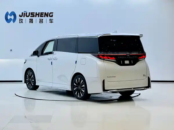 Toyota Vellfire 2024