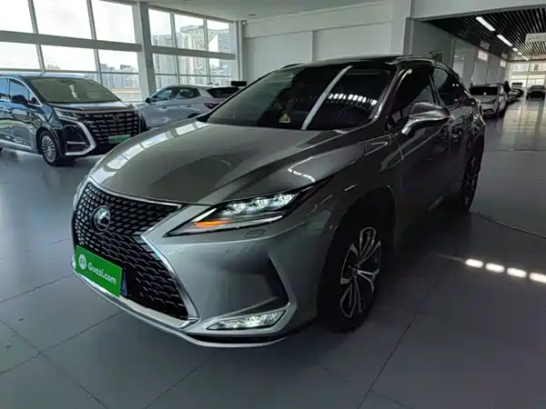 Lexus RX 2021