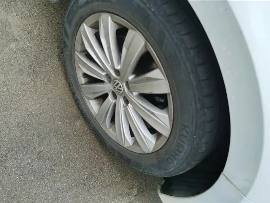 Volkswagen Bora 2016