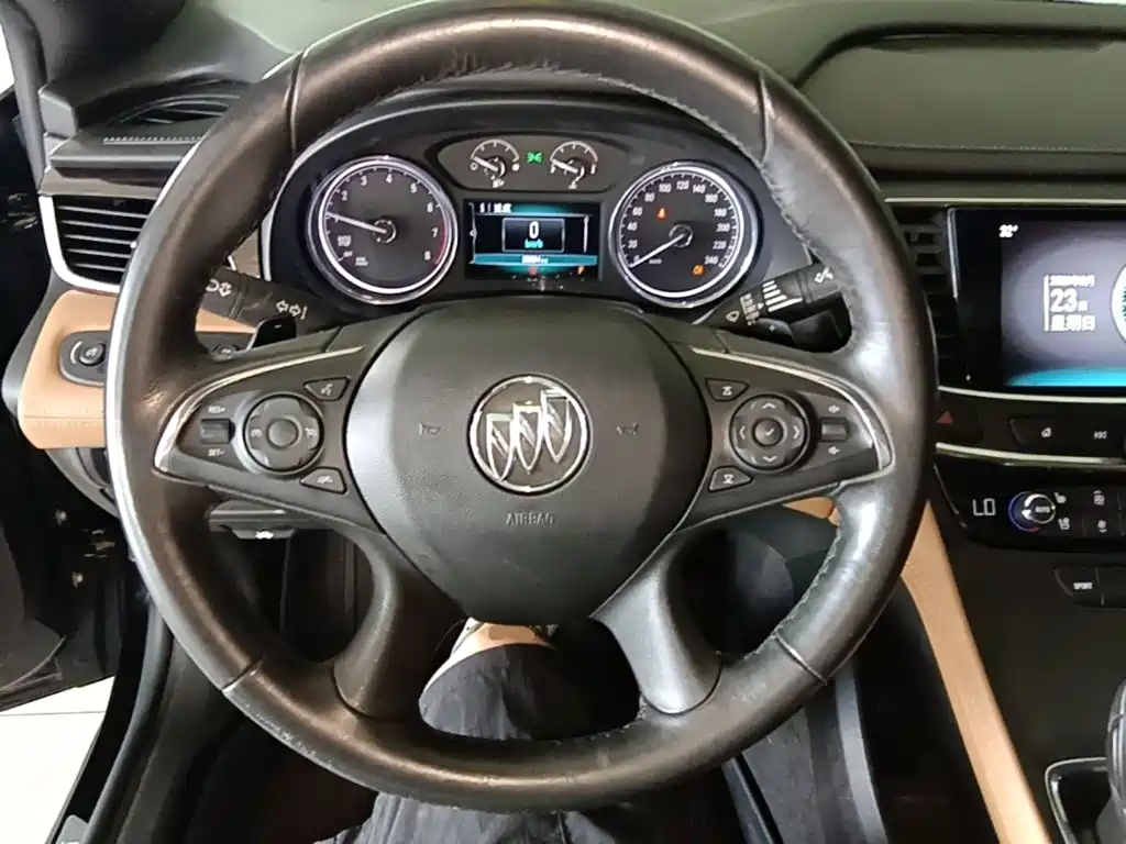 Buick LaCrosse 2017 — фото 11