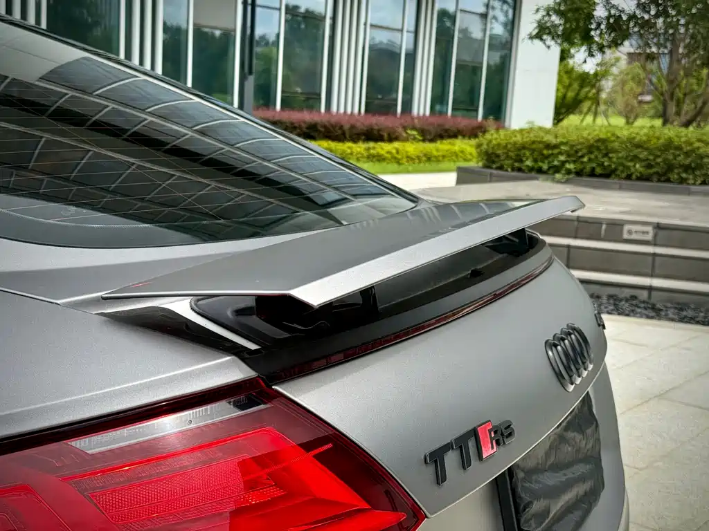 Audi TT 2017 — фото 14