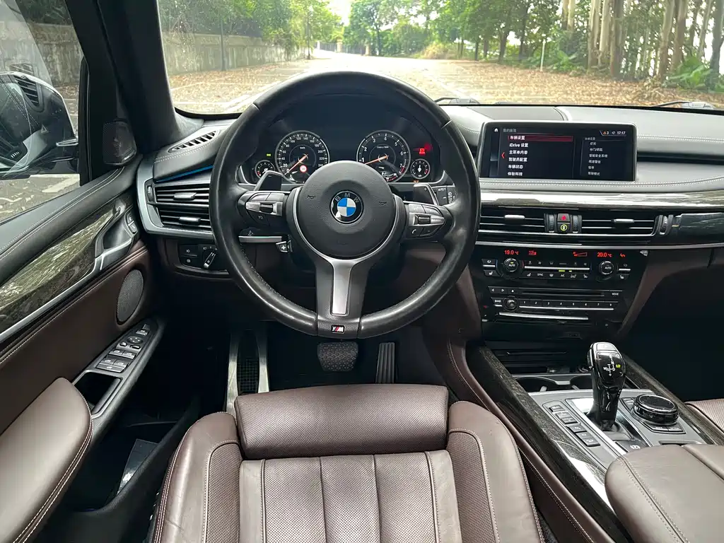 BMW X5 2019 — фото 15