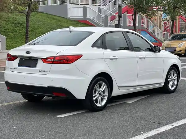Ford Escort 2019