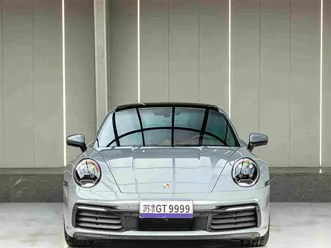 Porsche 911 2023 — фото 11
