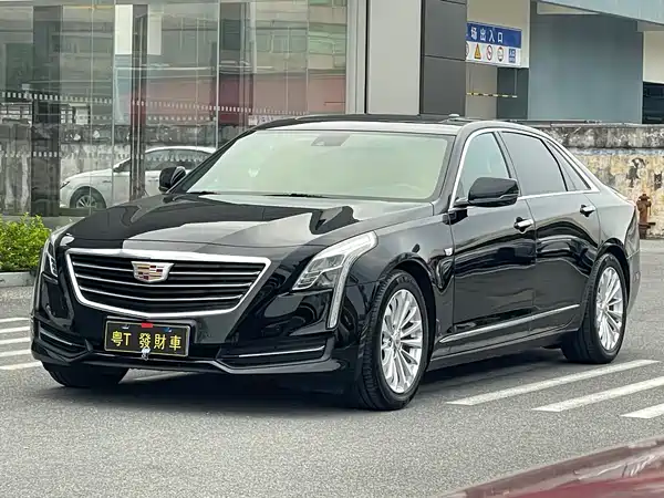 Cadillac CT6 2016