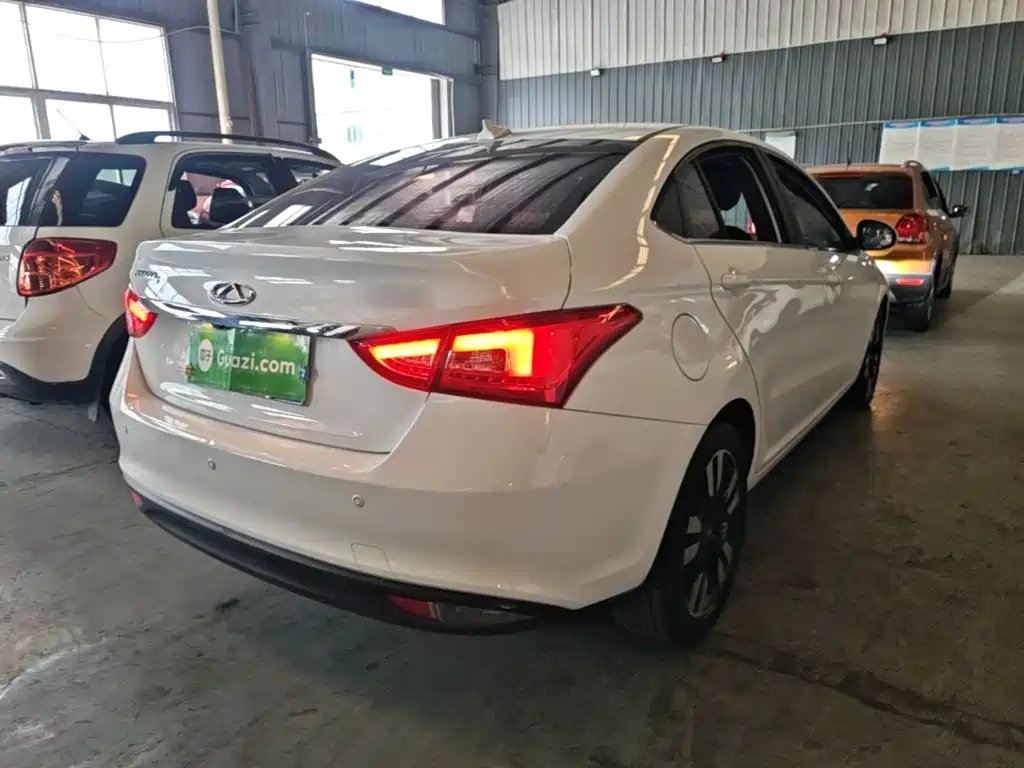 Chery Arrizo 5 2018