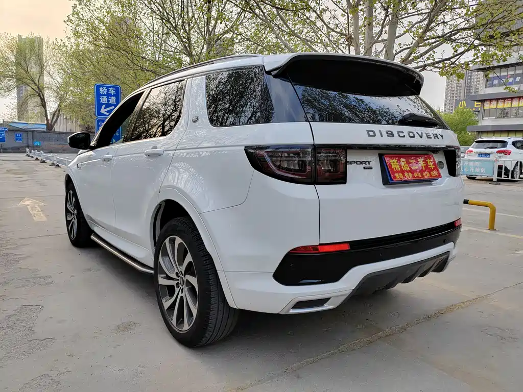 Land Rover Discovery Sport 2021 — фото 6