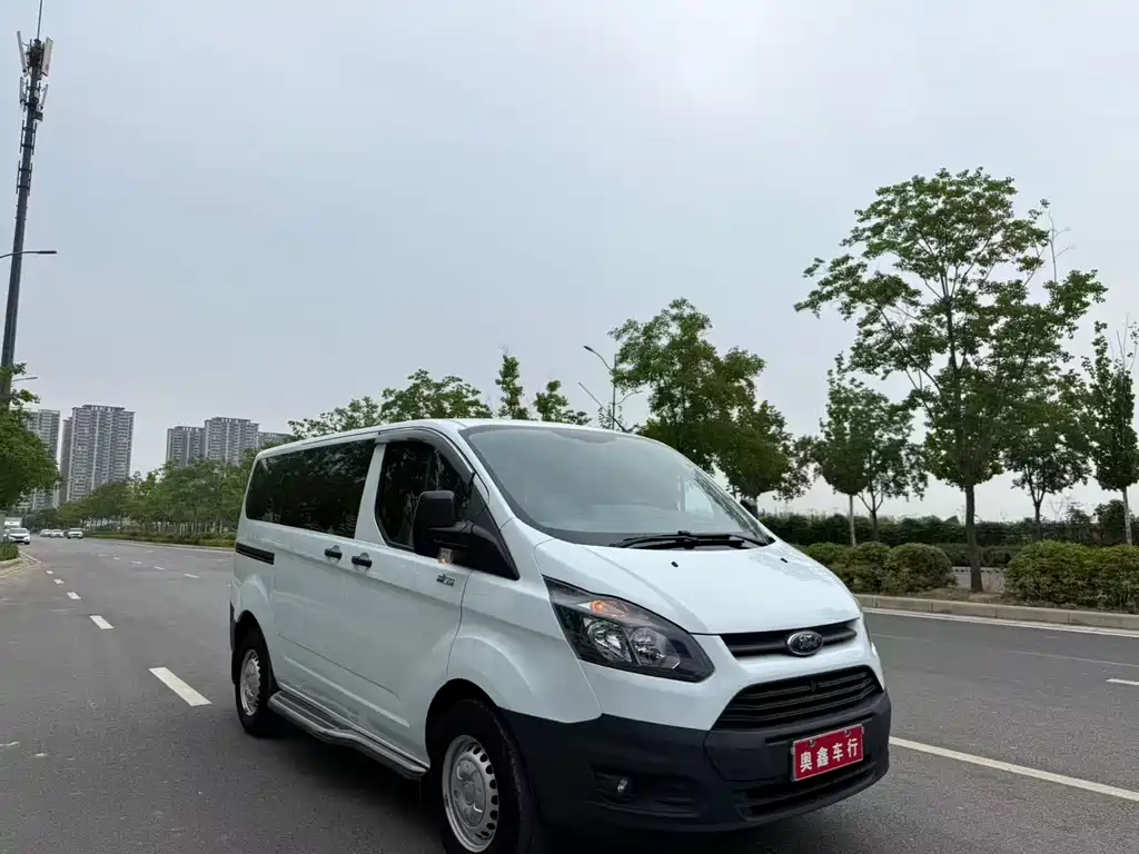 Ford Transit 2021