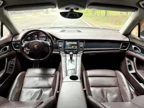 Porsche Panamera 2014