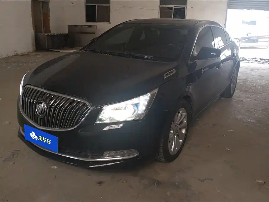 Buick LaCrosse 2015 — фото 1