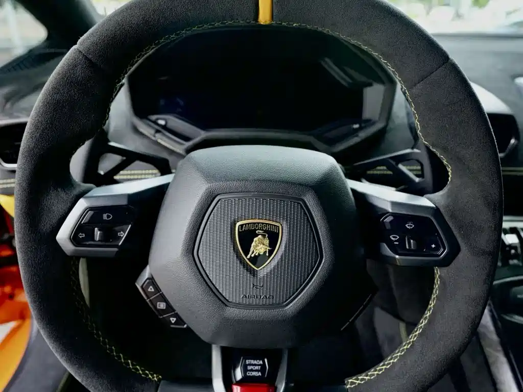 Lamborghini Huracán 2014 — фото 4