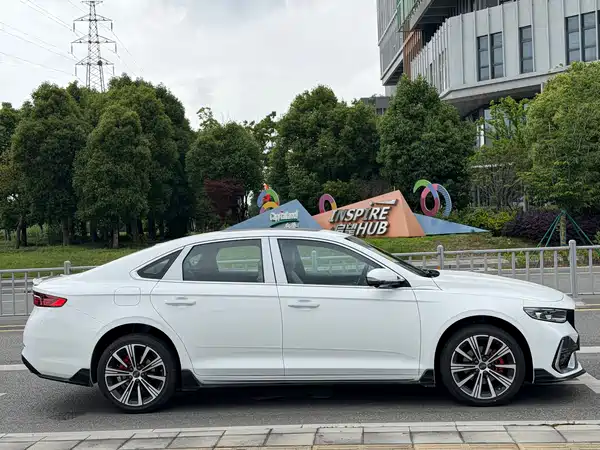 Geely Xingrui 2025