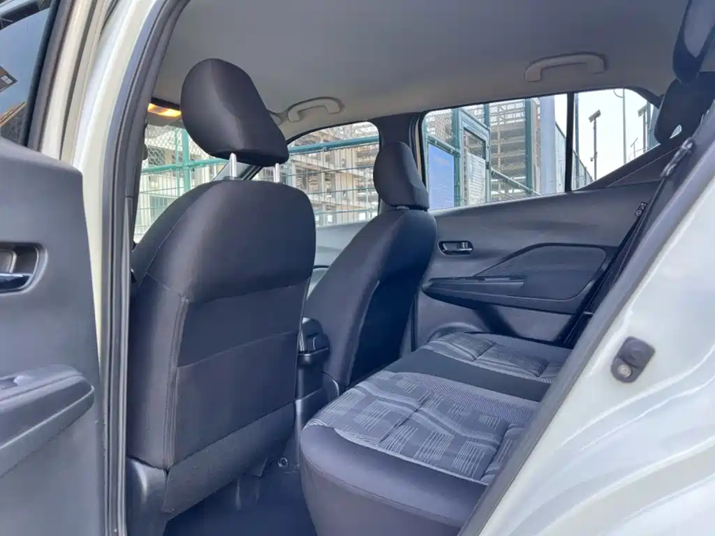 Nissan Kicks 2020 — фото 12