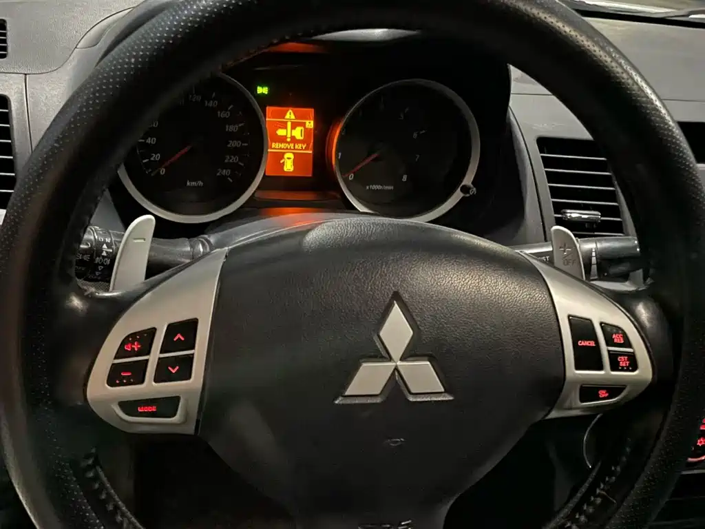Mitsubishi Lancer EX 2012 — фото 5