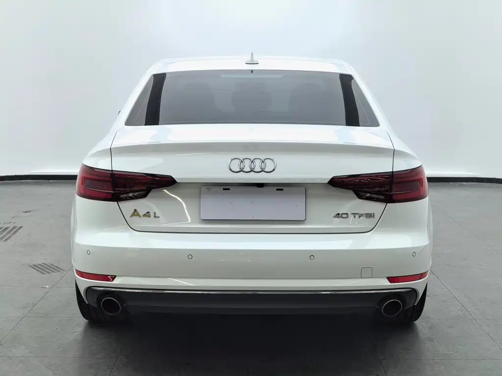 Audi A4L 2018 — фото 5