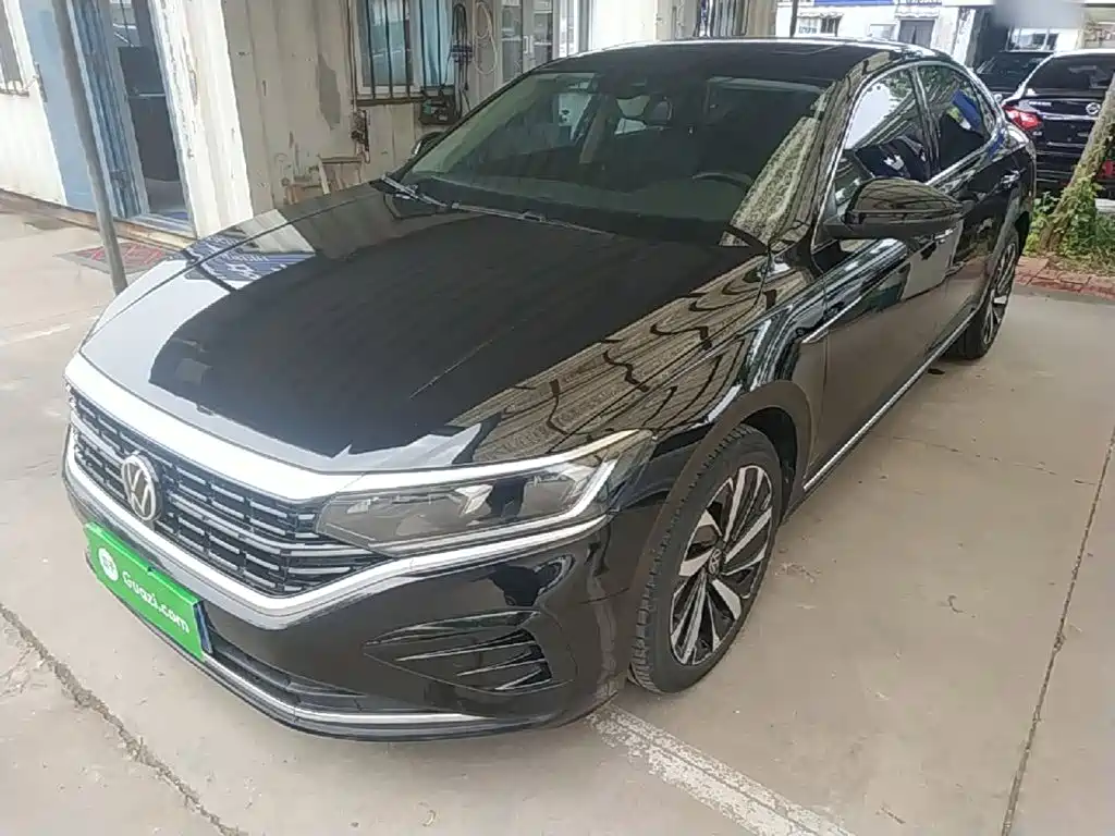 Volkswagen Passat 2022