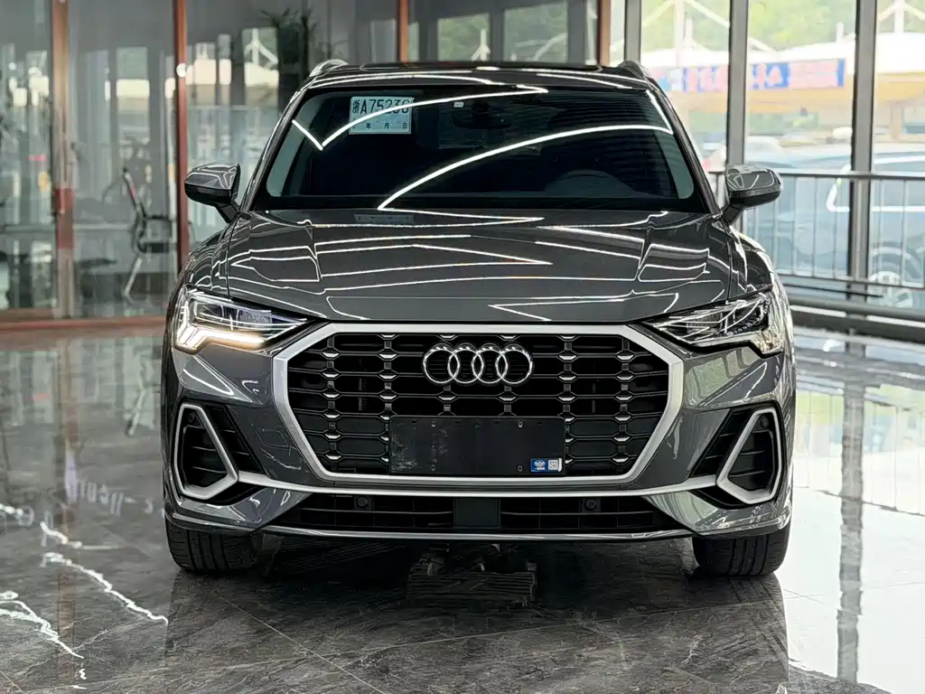 Audi Q3 2022