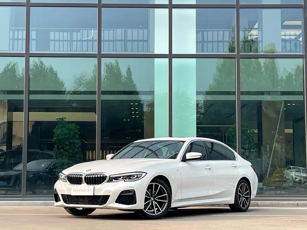 BMW 3 Series 2020
