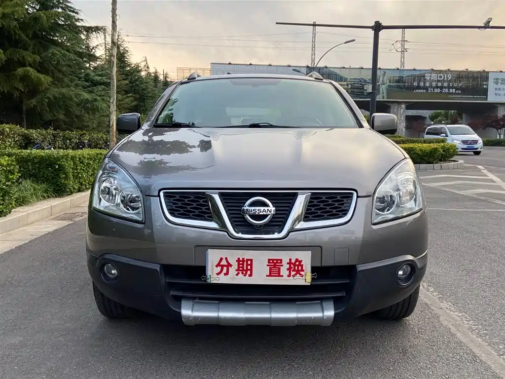 Nissan Qashqai 2012 — фото 2