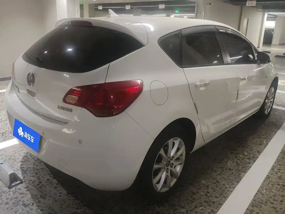 Buick Excelle GT 2015 — фото 3
