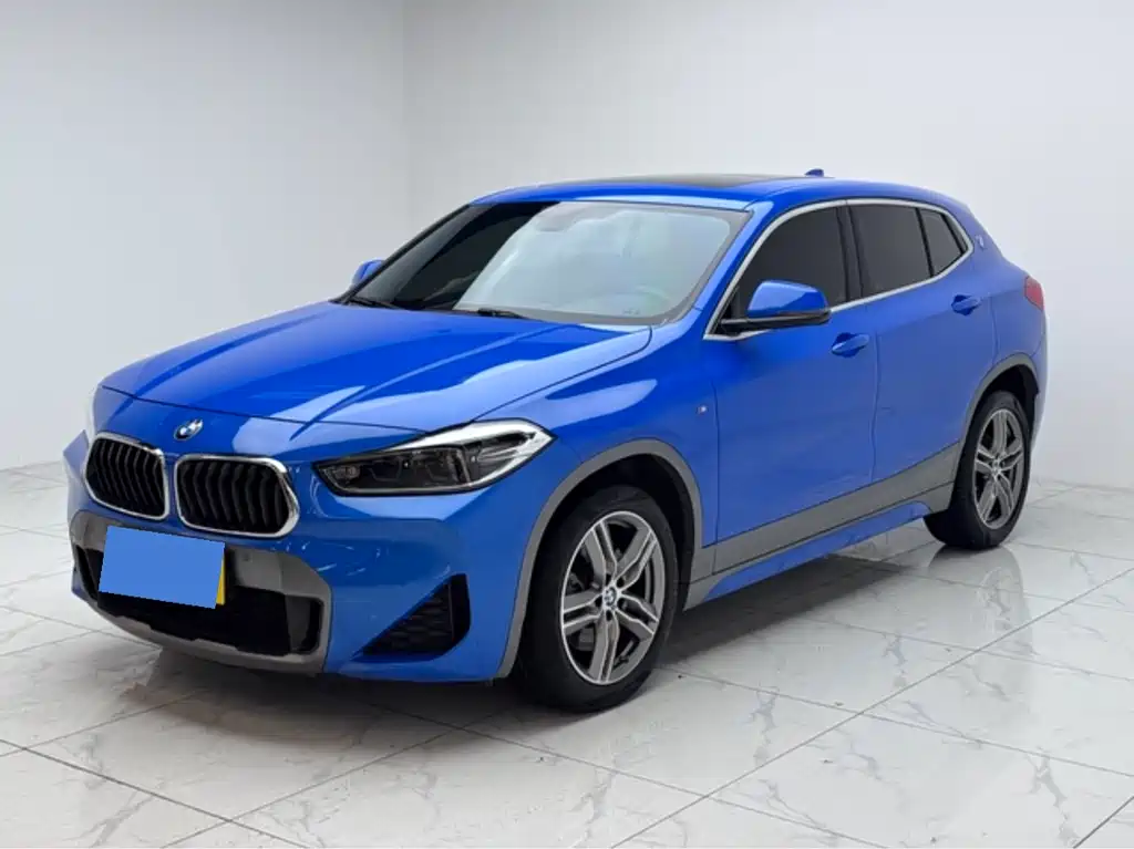 BMW X2 2020 — фото 1