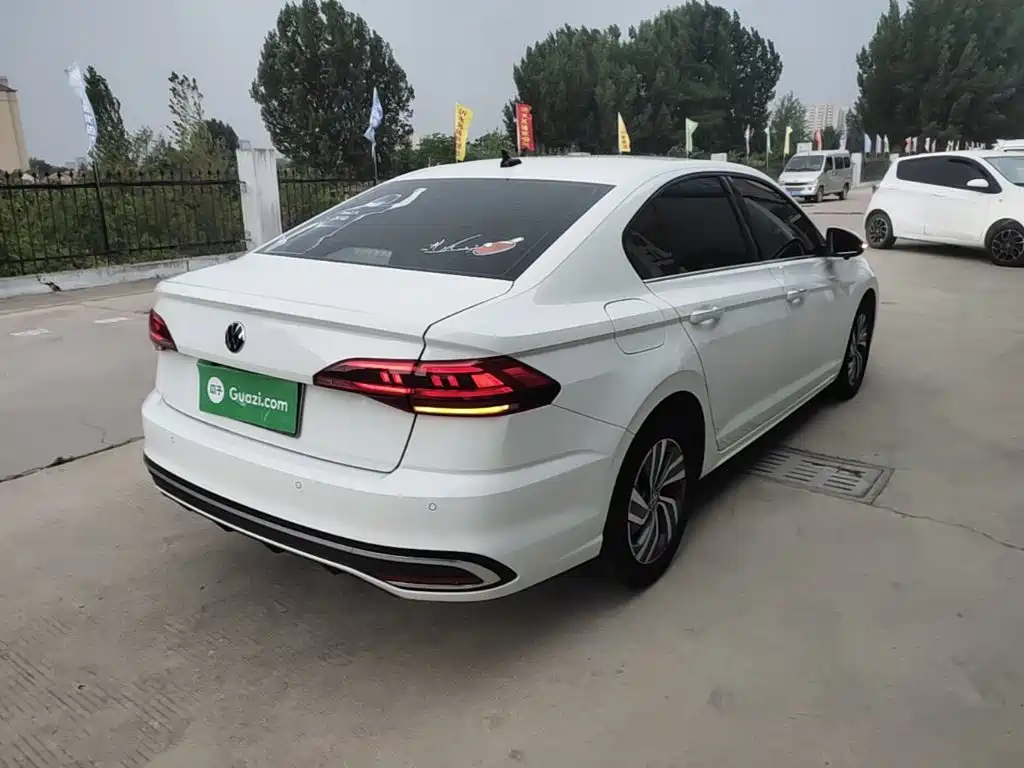 Volkswagen Bora 2022