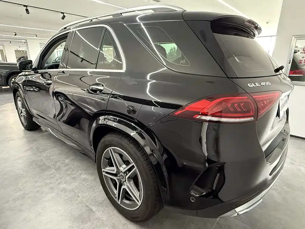 Mercedes-Benz GLE 2023 — фото 5