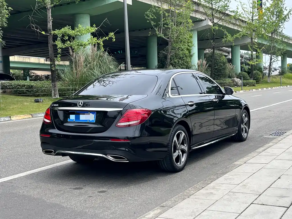 Mercedes-Benz E-Class 2018