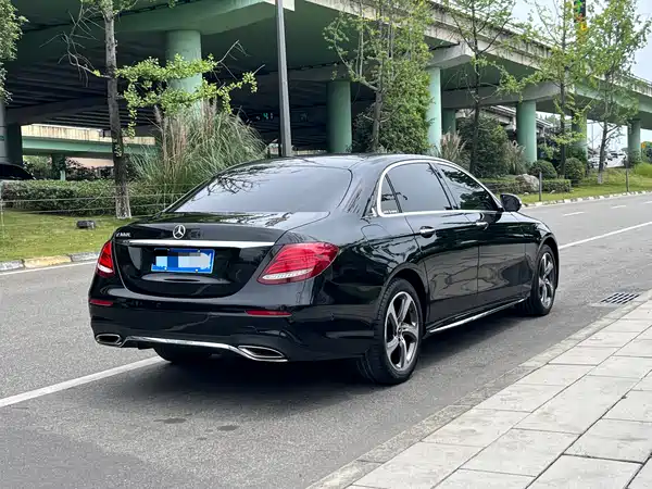 Mercedes-Benz E-Class 2018