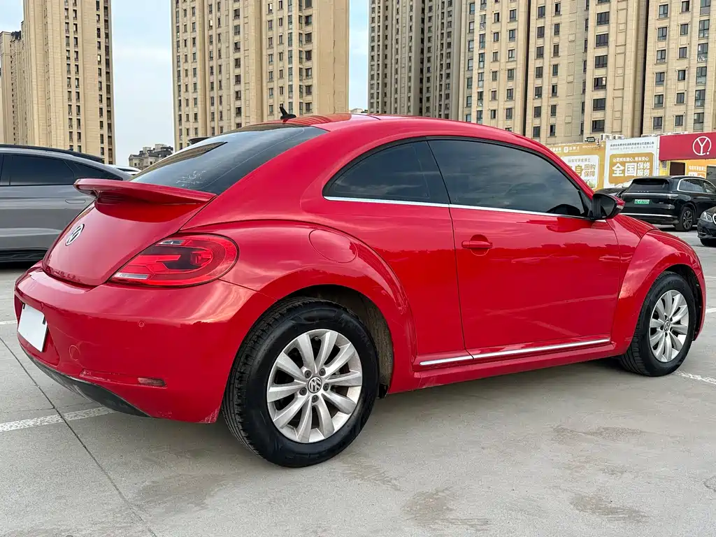 Volkswagen Beetle 2014
