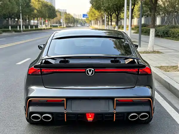 Changan UNI-V 2022