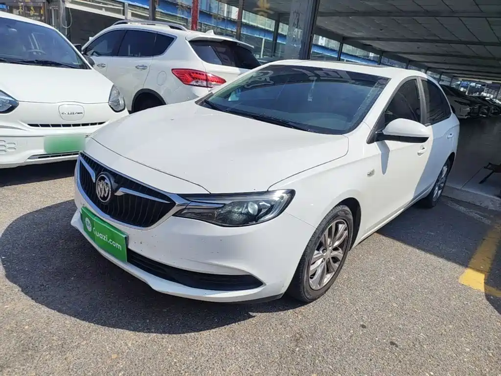 Buick Excelle GT 2018 — фото 1