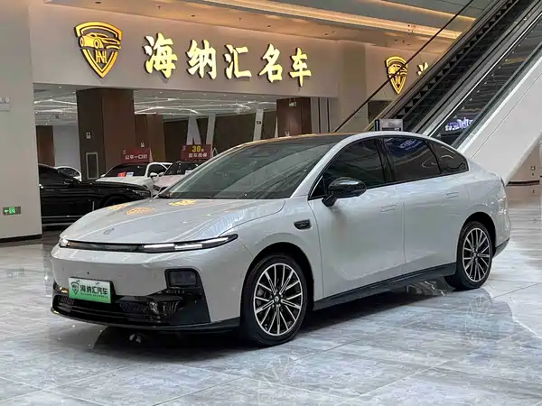 Leapmotor B01 2025