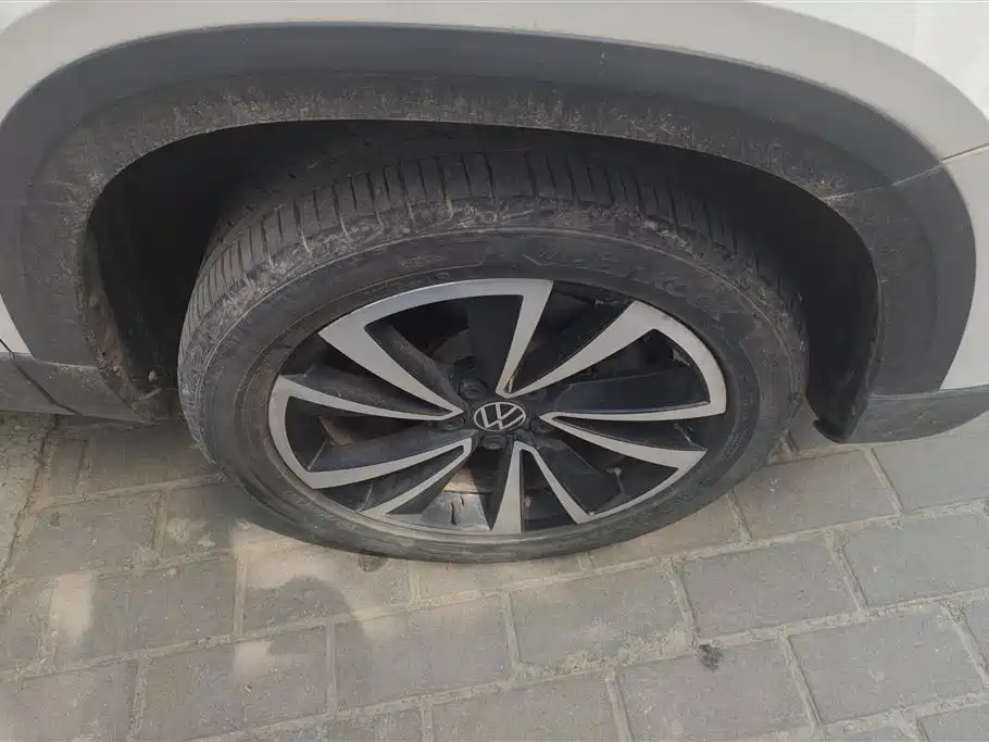 Volkswagen Tharu 2021