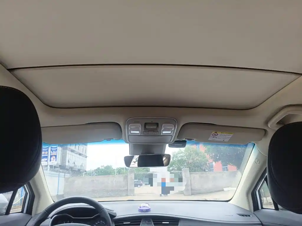 Geely Emgrand GS 2019 — фото 18