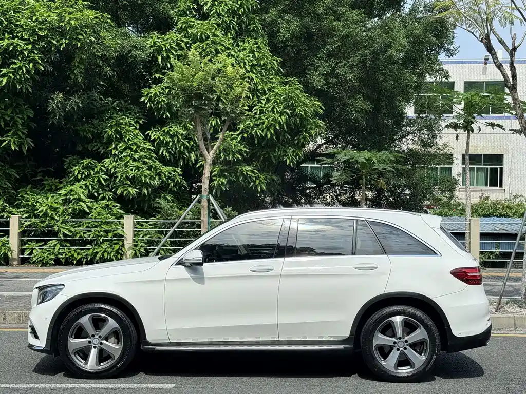 Mercedes-Benz GLC 2017