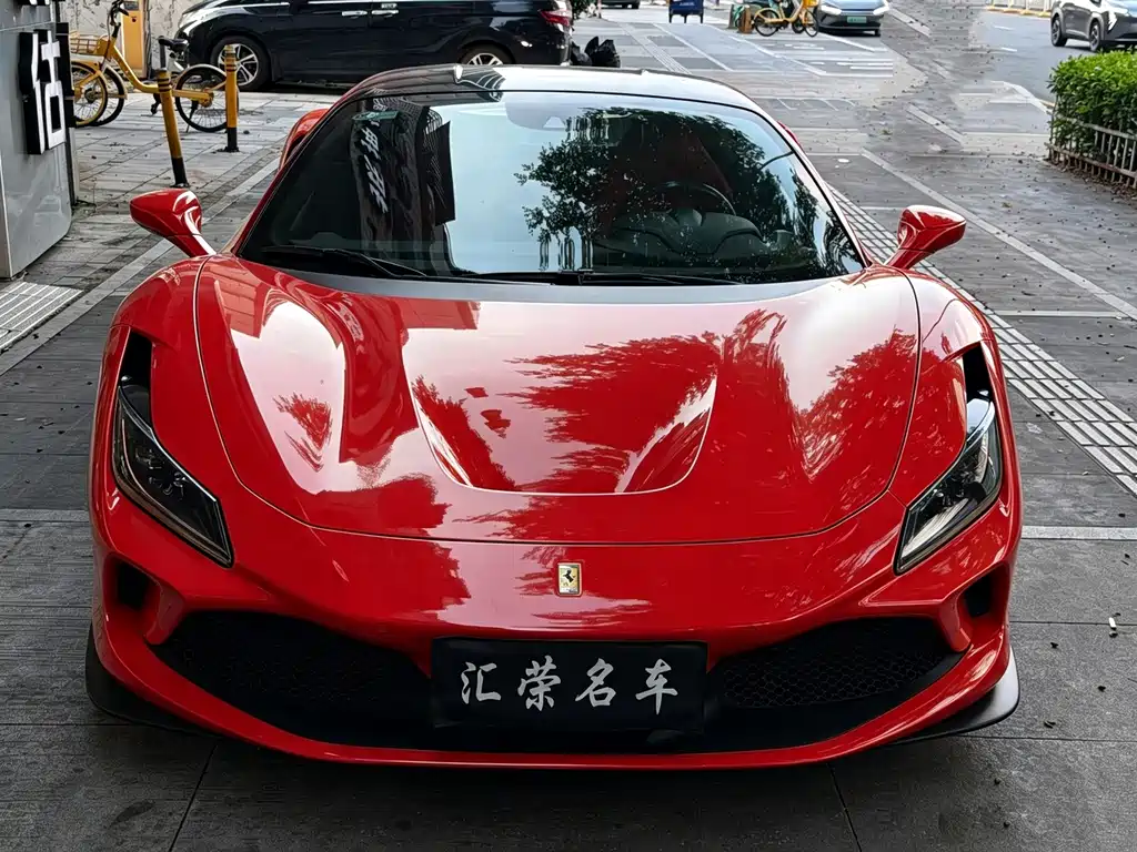 Ferrari F8 2021 — фото 2
